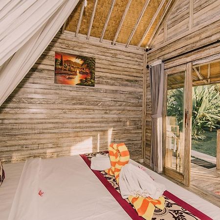 The Bridge Huts Hotel Nusa Lembongan  Exterior photo