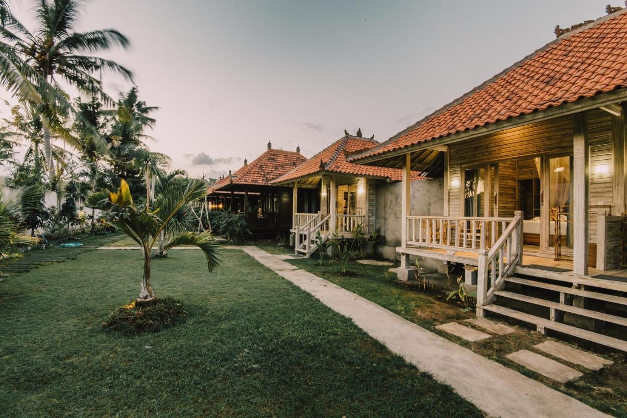 The Bridge Huts Hotel Nusa Lembongan  Exterior photo